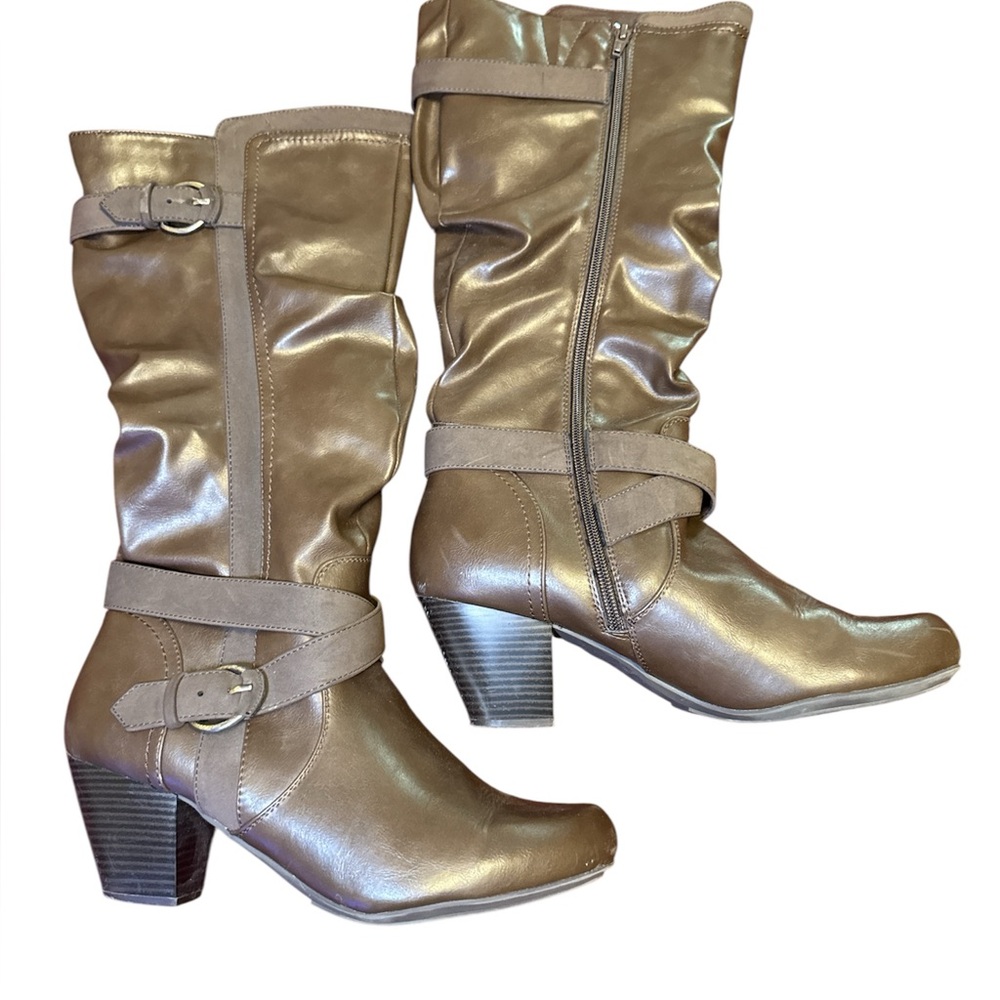Rialto Women’s size 10 Brown Slouchy Boots
